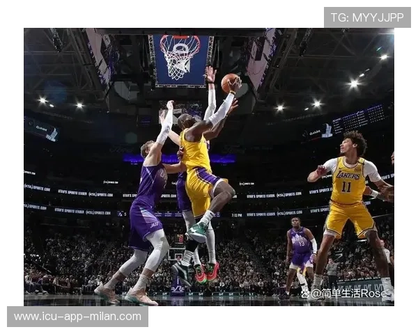 湖人季中战术调整助力连胜态势